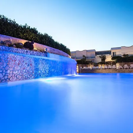 Club Koine 4*
