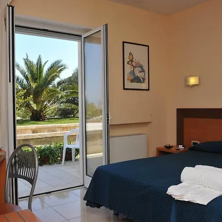 Club Koine Hotel