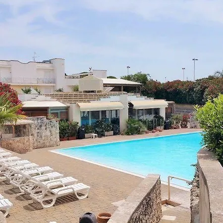 Szálloda Club Koine 4*