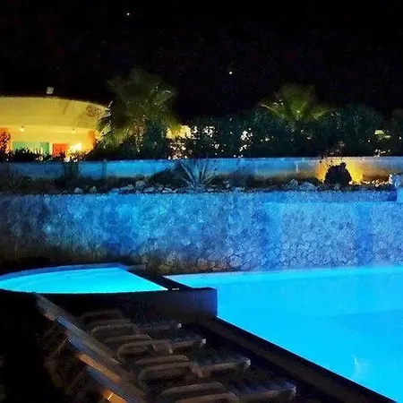 Ξενοδοχείο Club Koine 4*