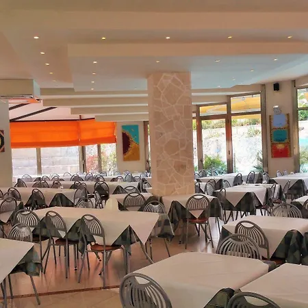 Szálloda Club Koine 4*