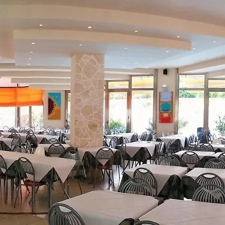 Club Koine Szálloda