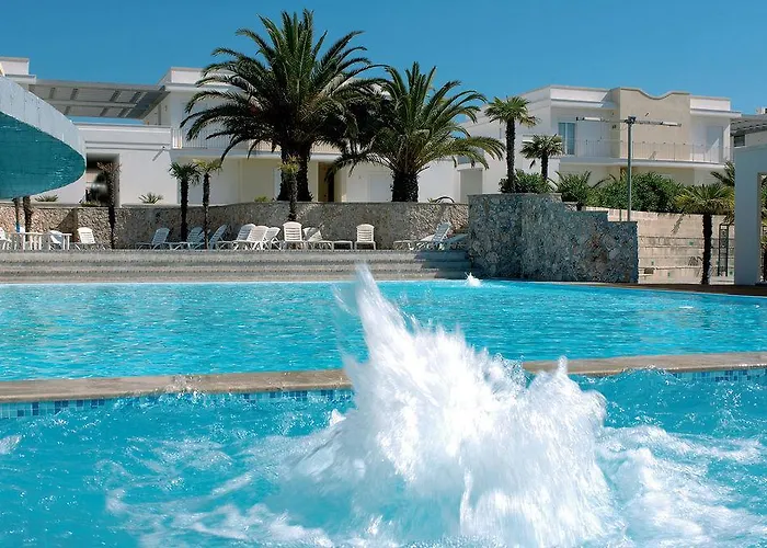 Готель Club Koine 4*