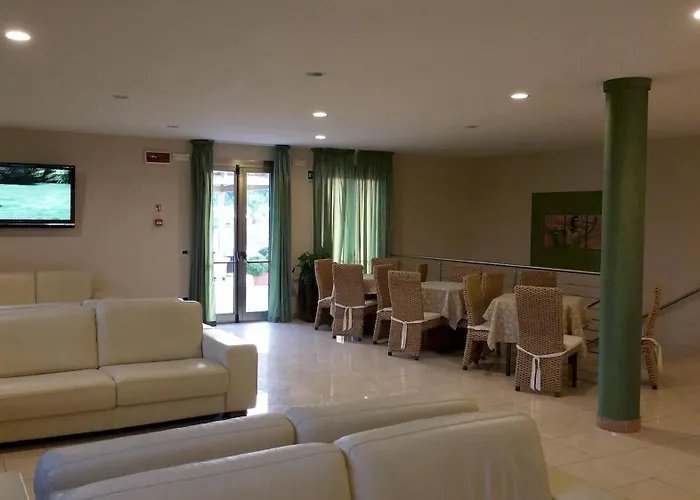 Готель Club Koine Отранто