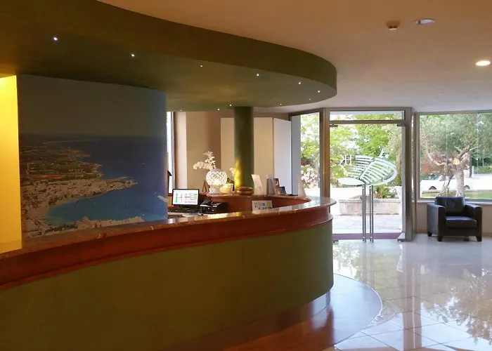 Готель Club Koine Отранто